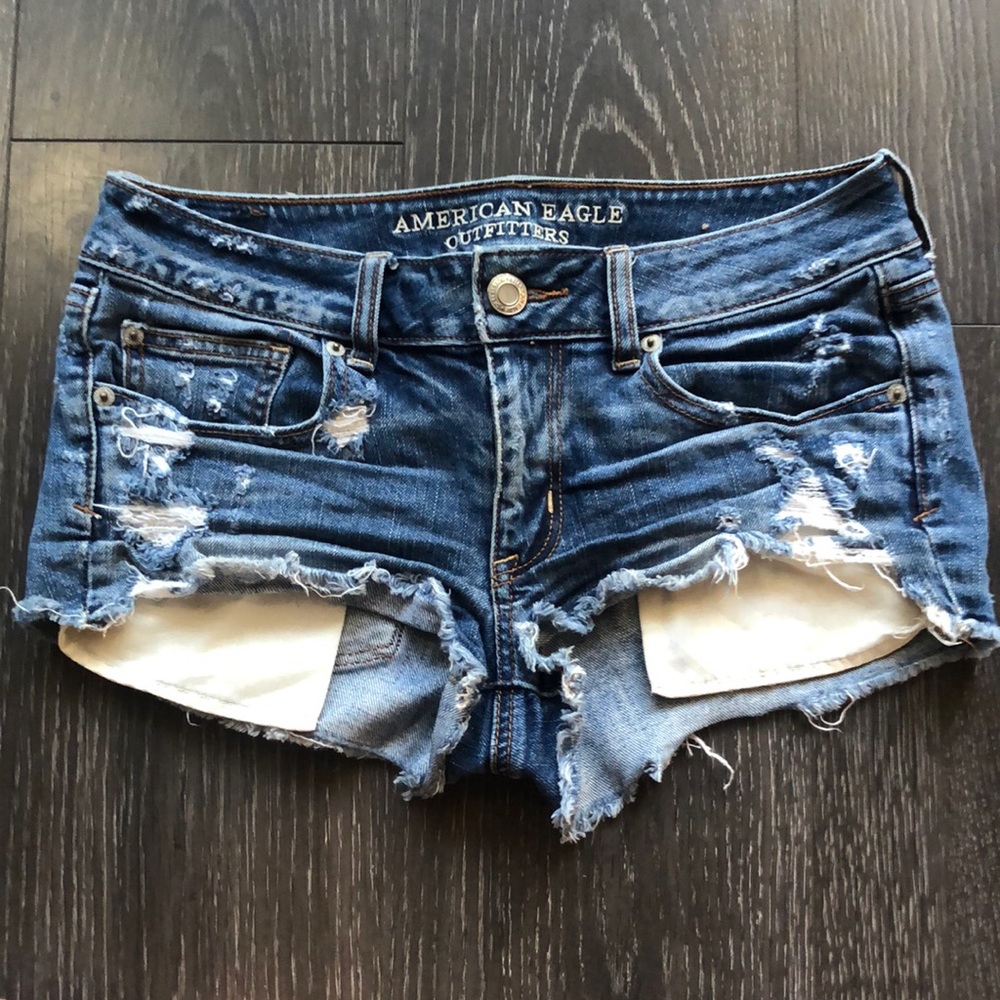Distressed AEO Denim Shorts